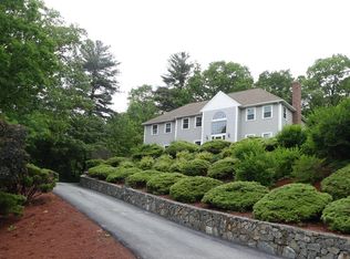 124 Coventry Ln, North Andover, MA 01845