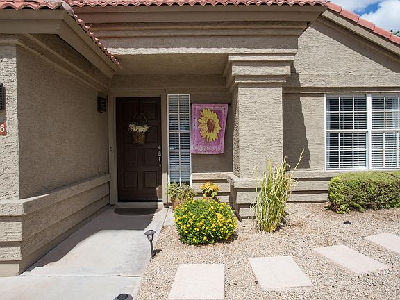 2nd image of 3228 E Tanglewood Dr