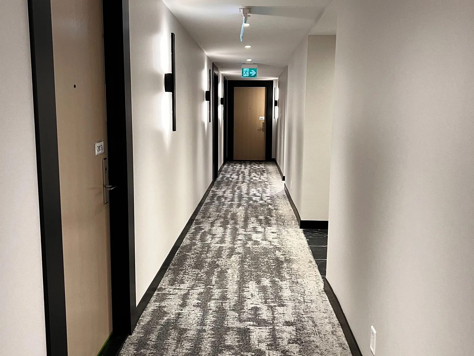 2 bed, $3,100 — Photo 3