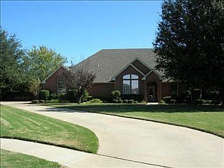 1st image of 5609 Hidden Oaks Dr