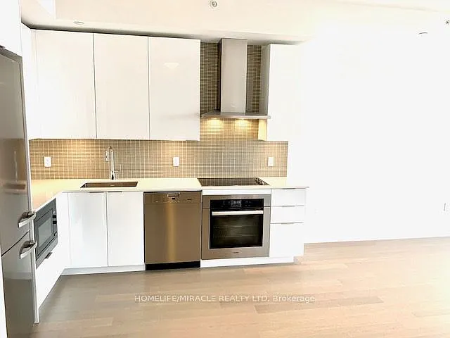 30 Shore Breeze Dr #LPH01A — Photo 6