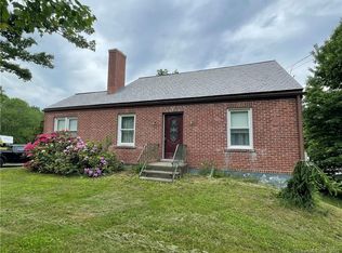 437 Putnam Rd, Danielson, CT 06239