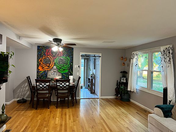 5th image of S1 Saint Marc Cir #S1