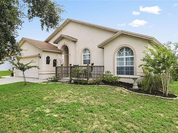 2nd image of 133 Monaco Dr