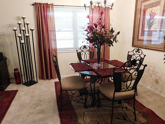 5th image of 331 W Avenue J