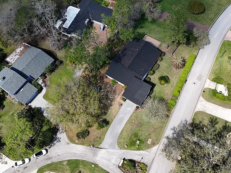 5144 Pine Tree Ln — Photo 13
