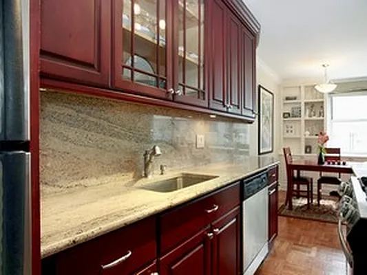 Sold by Corcoran | media 23