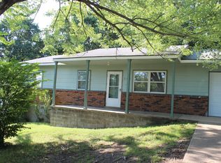 308 E Daugherty Rd, Neosho, MO 64850