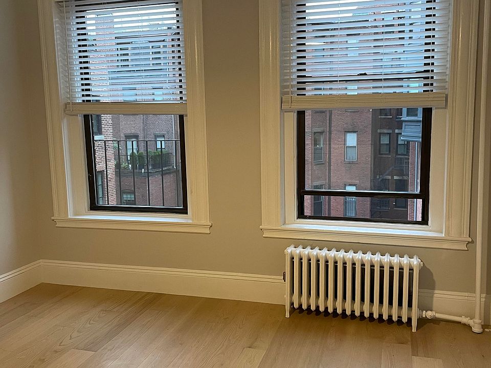 1st image of 271 Newbury St APT 6