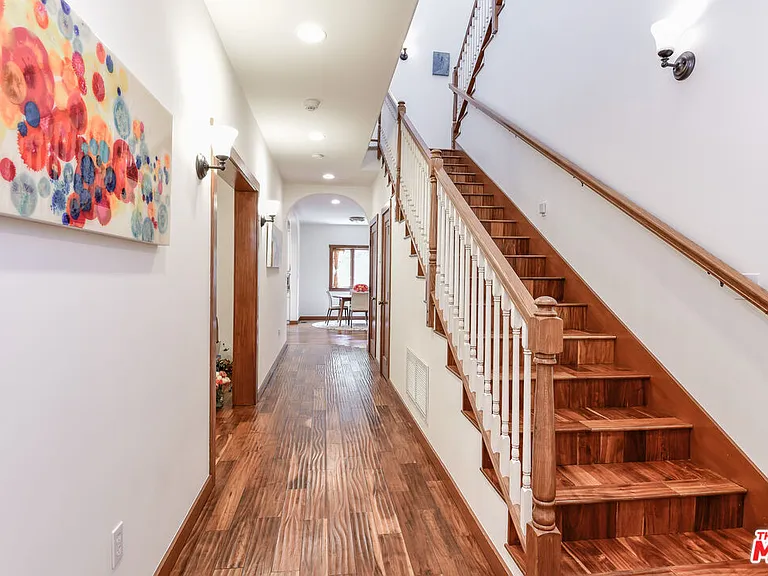 16790 Marquez Ave — Photo 5