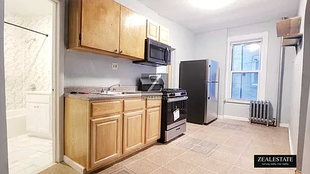 Rented by ZealEstate Group Inc