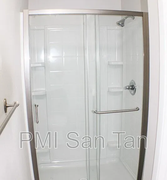 821 S Casitas Dr #A — Photo 16