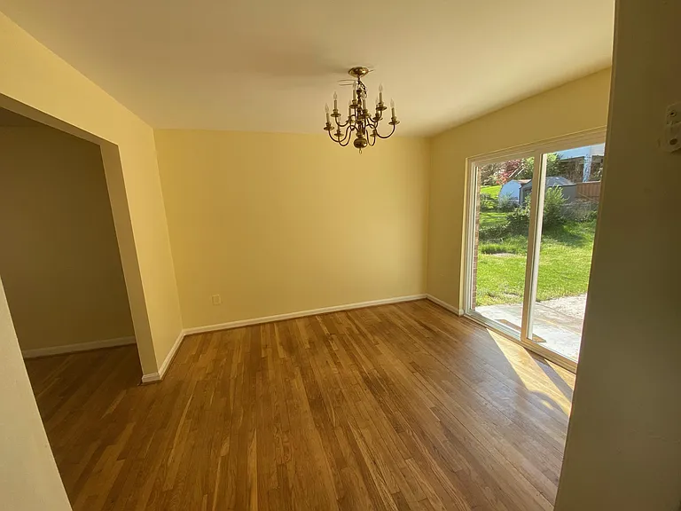 5506 Southampton Dr — Photo 4