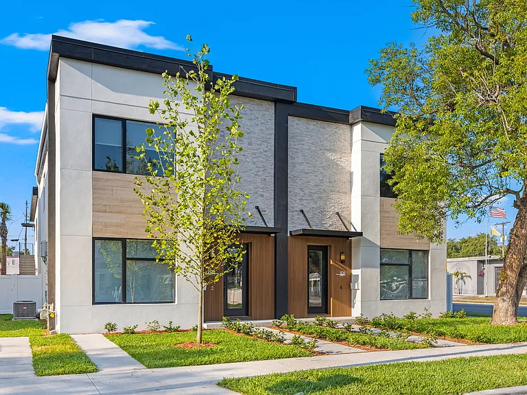 101 E Euclid Ave #1 — Photo 32
