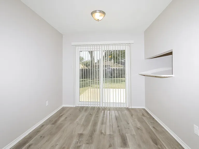 17003 Spruce Run Dr — Photo 16