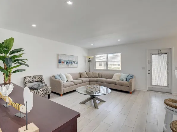 461 Brittany Dr #J, Delray Beach, FL 33446