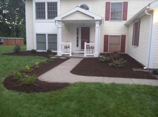 120 Galway Dr, Rochester, NY 14623