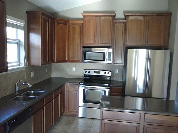 BRAND NEW STAINLESS APPLIANCES