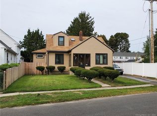 316 Booth St, Stratford, CT 06614