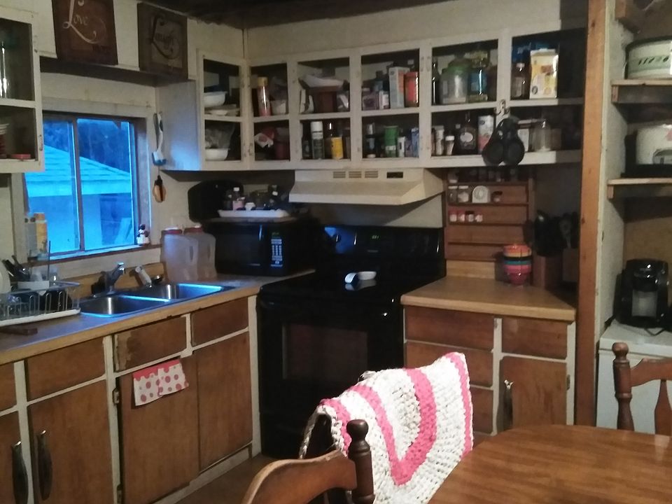 2nd image of 6292 E Ridley St