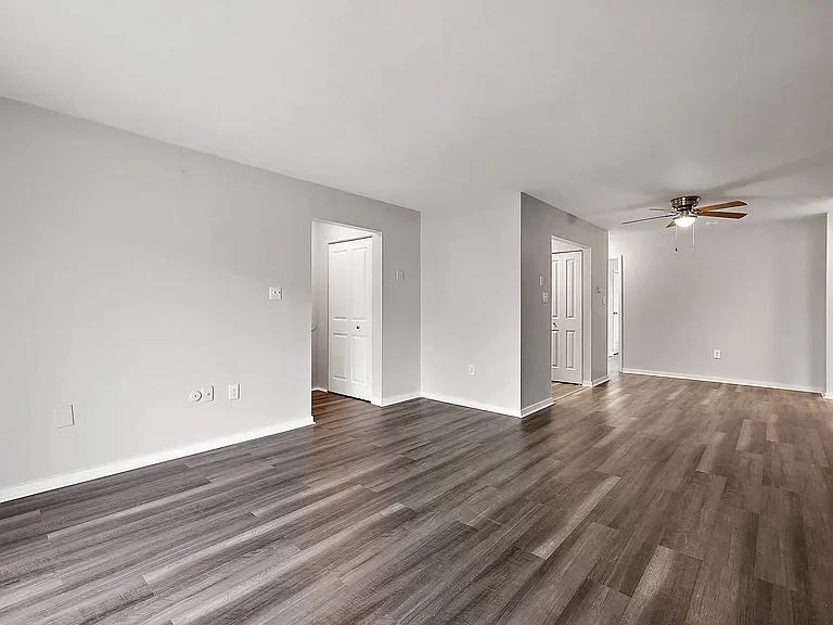 Residences On Penn - Riverview, MI — Photo 28