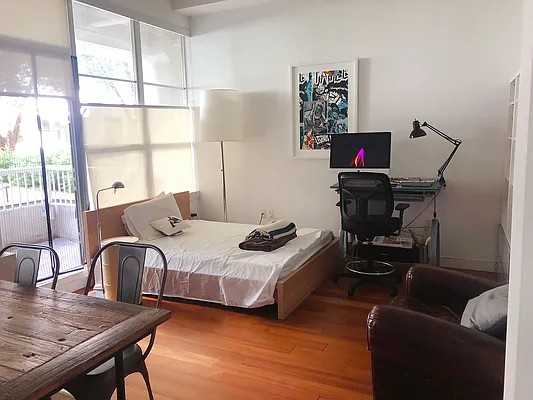 Rented by Oxford Property Group | media 16