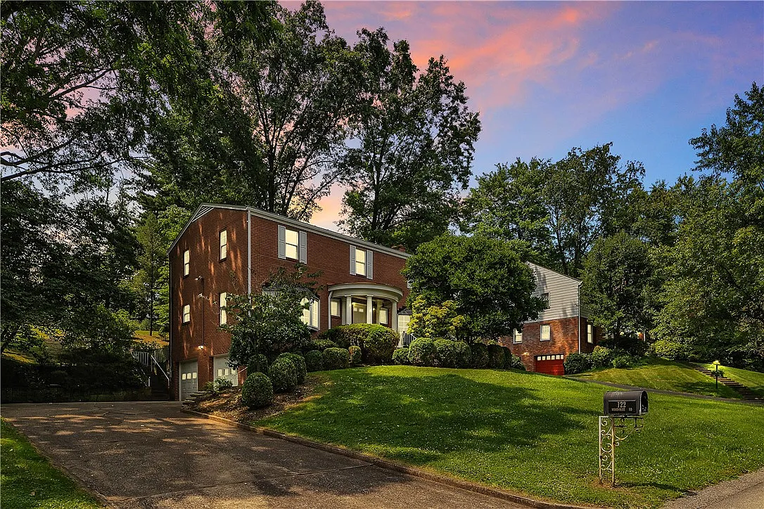 122 Woodshire Dr photo 1