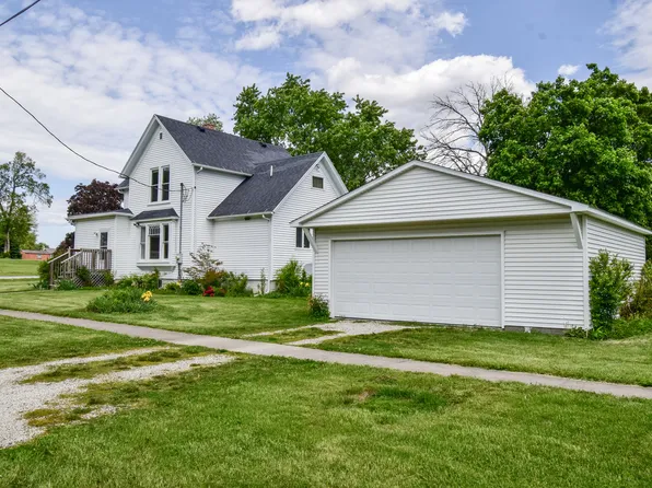 315 N 4th St, Chatsworth, IL 60921