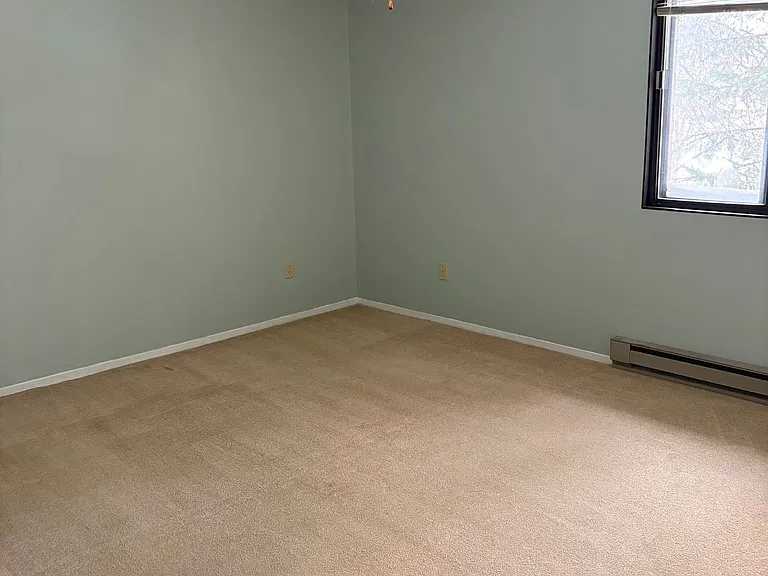 700 Park Ave — Photo 10