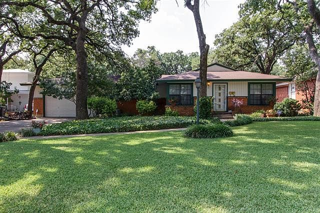 2nd image of 2172 Green Hill Cir