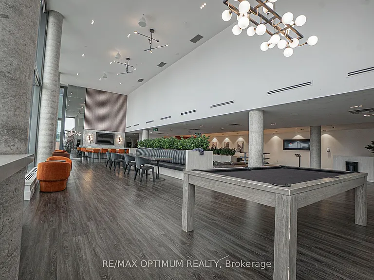 15 Wellington St #603 — Photo 16