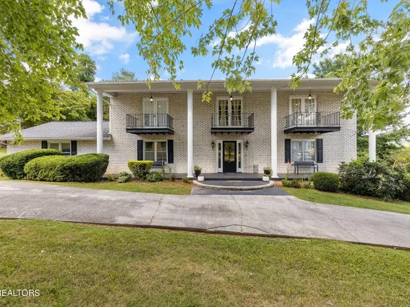 4638 Cobblestone Cir, Knoxville, TN 37938