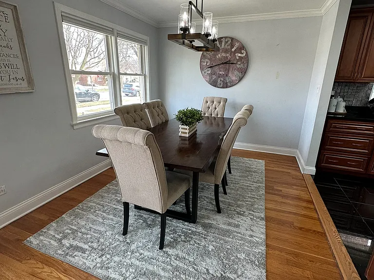 8344 Kedvale Ave — Photo 3