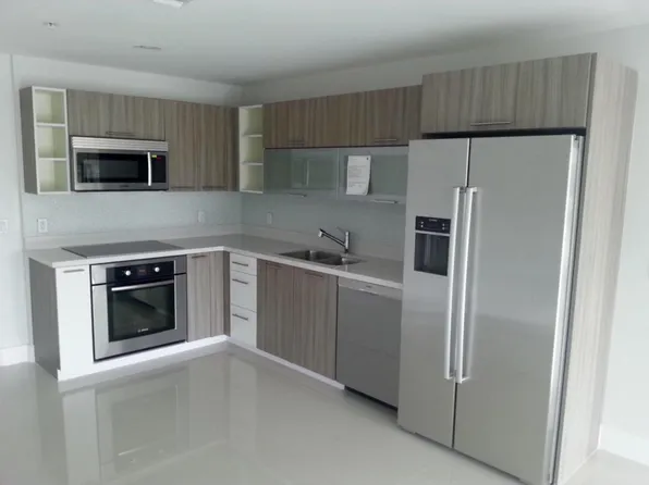 326 NE 118th St, Miami, FL 33161