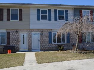 1419 Pheasant Dr S, Carlisle, PA 17013