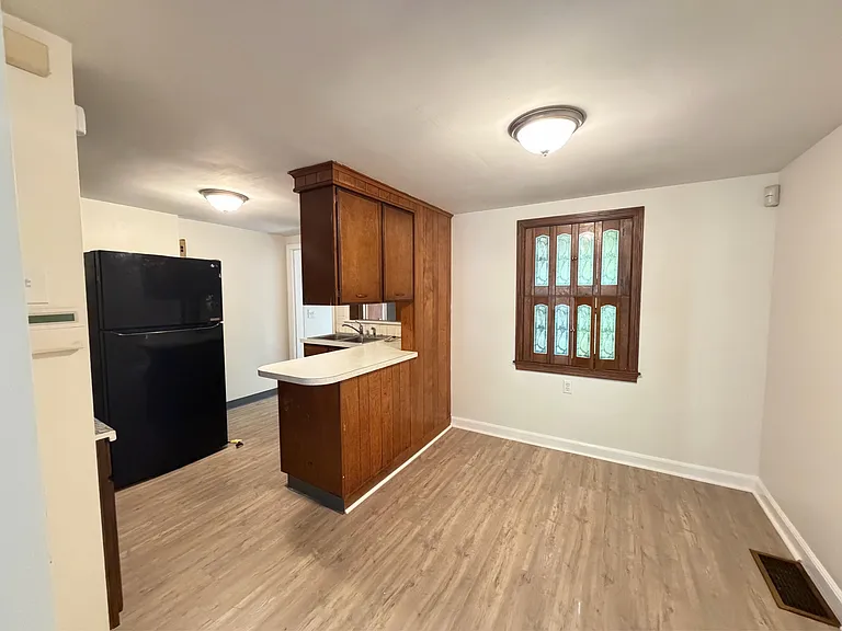 26 Janet St — Photo 4