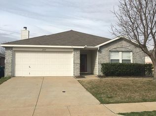 2717 Bluffs Ct, McKinney, TX 75071