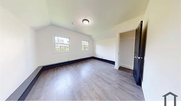 3 bed, $3,500 — Photo 4