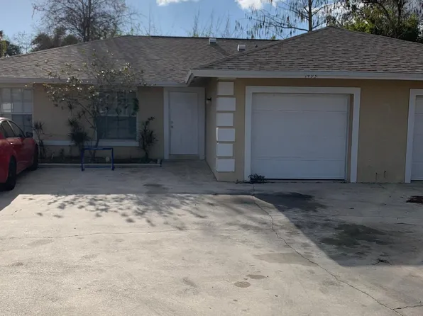 1491 Hawthorne Pl, Wellington, FL 33414