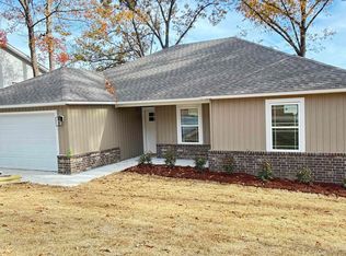 3008 Oakbrook, Benton, AR 72015