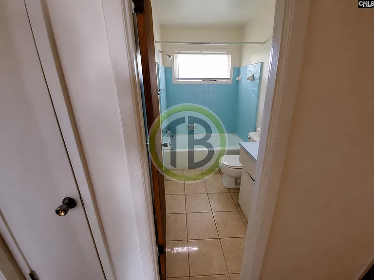 1026 Denton Dr — Photo 5