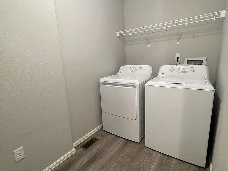7678 Grand Fir Point — Photo 17
