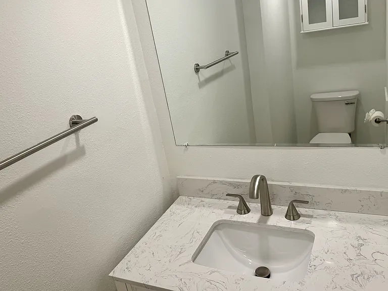 8800 Bardmoor Blvd #20 — Photo 21