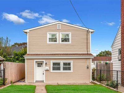 170 Cabota Ave, Copiague, NY, 11726