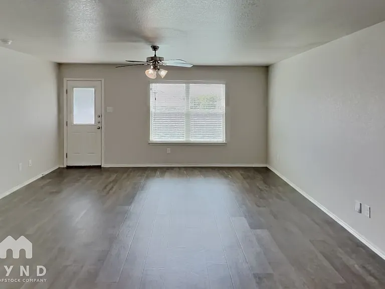 3846 Colemans Run — Photo 5