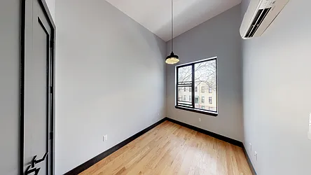 Rented by Rennit Inc.