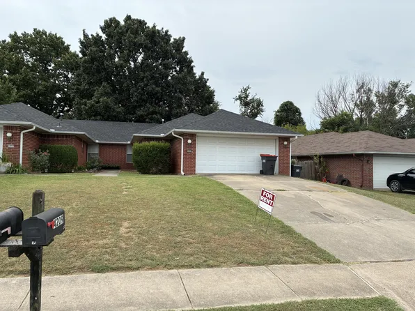 4209 Nightingale Ln #B, Springdale, AR 72762