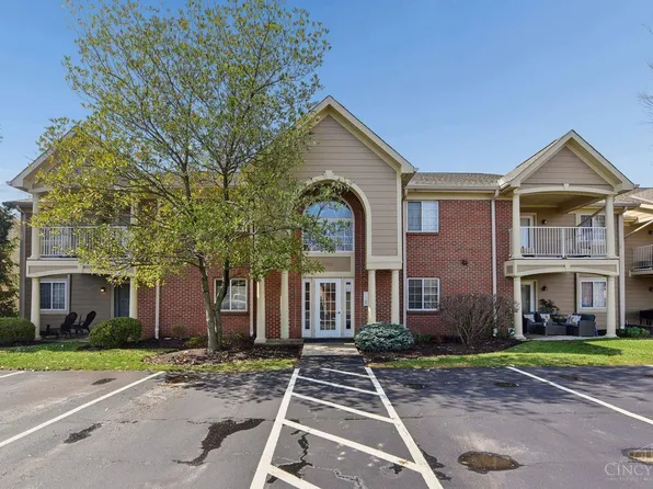 7313 Chatham Ct APT C, West Chester, OH 45069