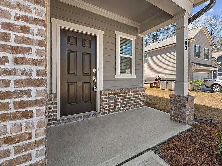 103 Dewitt Dr — Photo 5