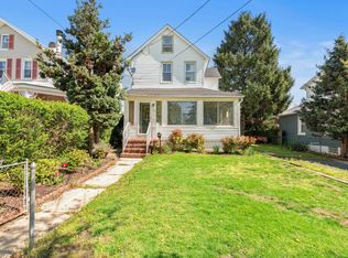 68 Center Ave, Atlantic Highlands, NJ 07716